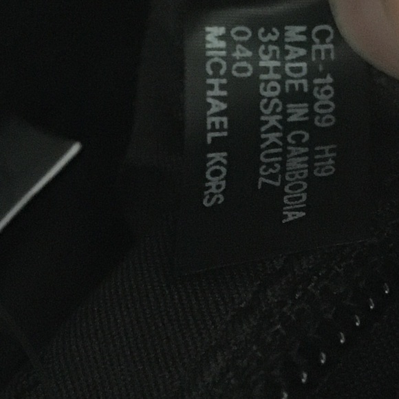 Michael Kors Kara duffle satchel bag & wallet - Picture 7 of 7